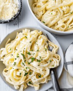 Creamy Cottage Cheese Fettuccine Alfredo Recipe