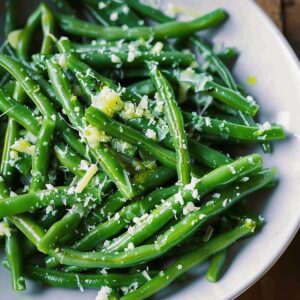 Garlic Green Beans with Olive Oil and Parmesan Recipe