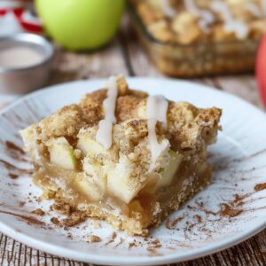 Snickerdoodle Apple Pie Bars Recipe