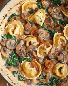 Creamy Spinach Mushroom Tortellini with Caramelized Onions Recipe