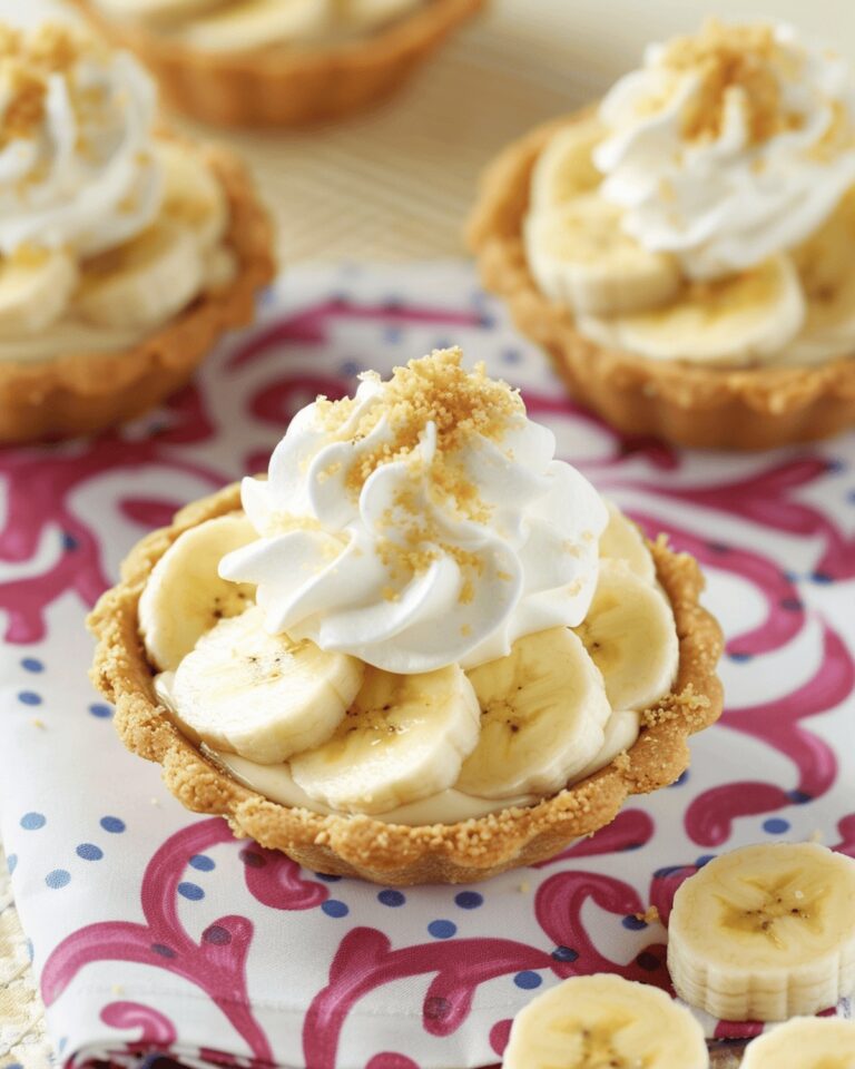 Dreamy Mini Banana Cream Pies Recipe