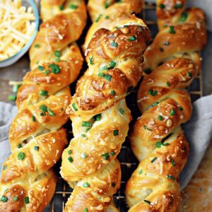 Jalapeno Cheddar Pretzel Twists Recipe