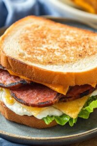 Crispy Fried Bologna Sandwiches Recipe