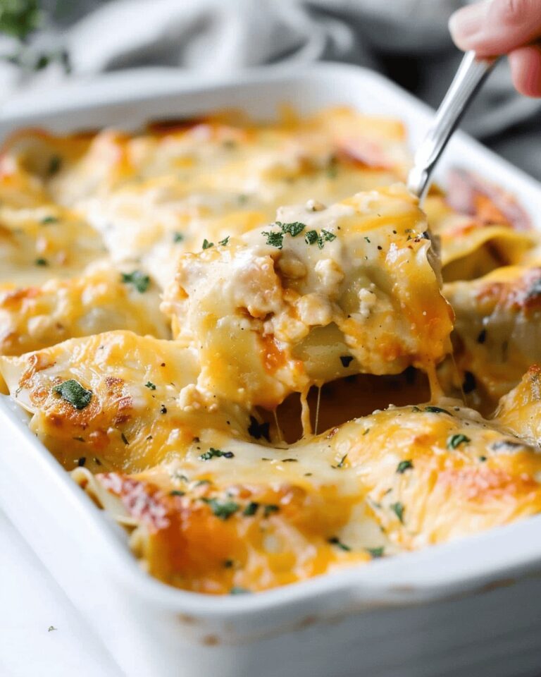 Cheesy Chicken and Cheese Lasagna Rolls Recipe