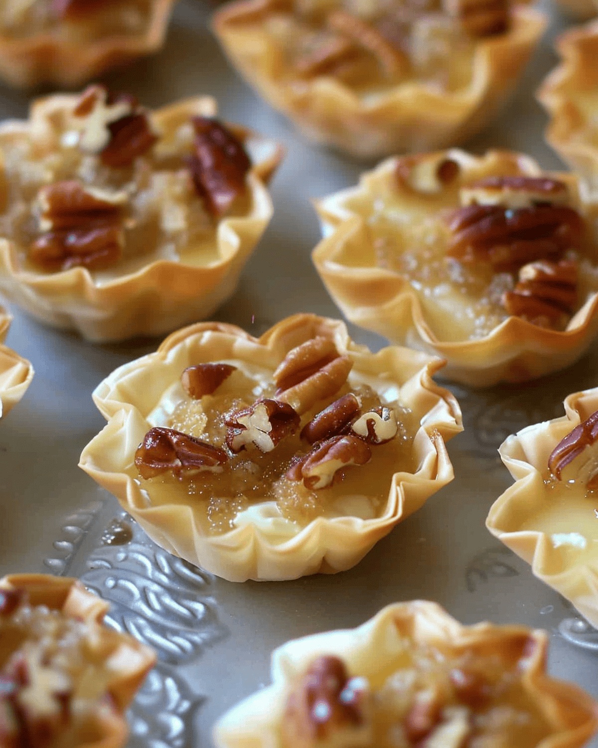 Bourbon Pecan Brie Bites in Phyllo Cups Recipe