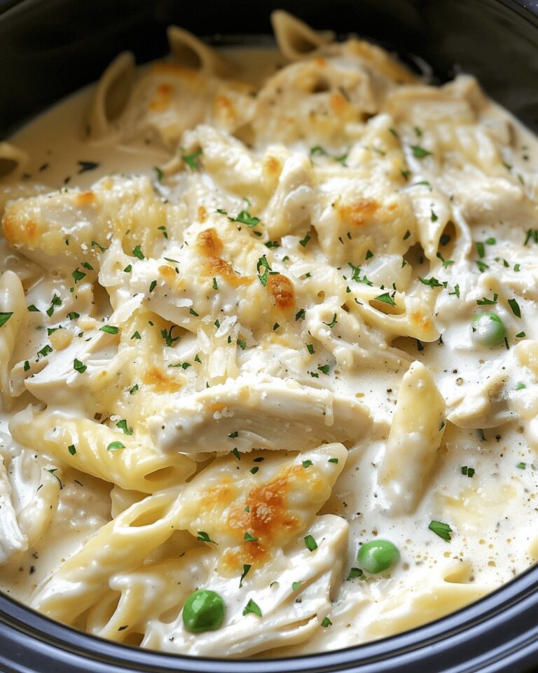 Creamy Crockpot Cheesy Chicken Fettuccine Recipe