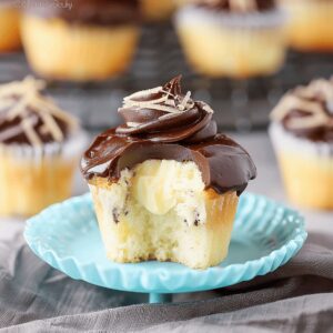 Boston Cream Pie Cupcakes Recipe