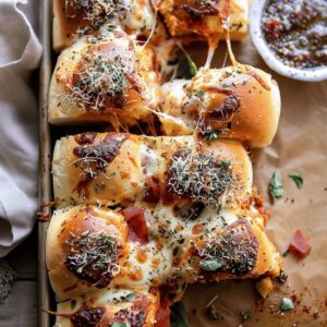 Roasted Garlic Pizza Dip Sliders Recipe