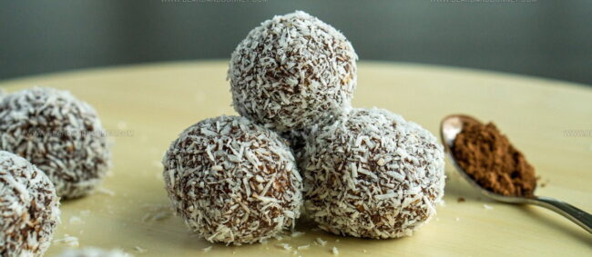 Swedish Oatmeal Balls (Chokladbollar)