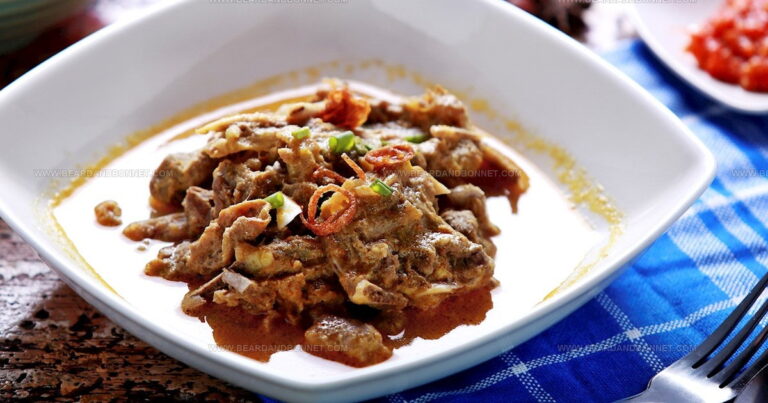 33 Flavorful Indonesian Soups to Warm Your Soul