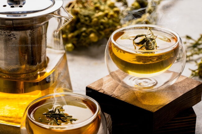 Which Chinese Herbal Teas Are Naturally Caffeine-Free?